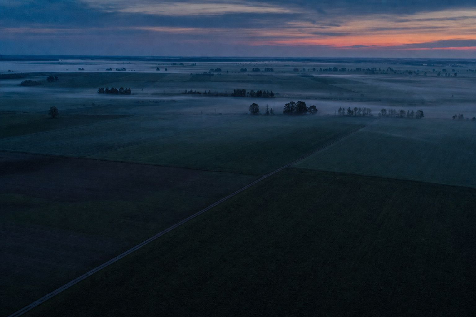 Teren przemysłowy Industrial Park Janowiczki — widok nocny